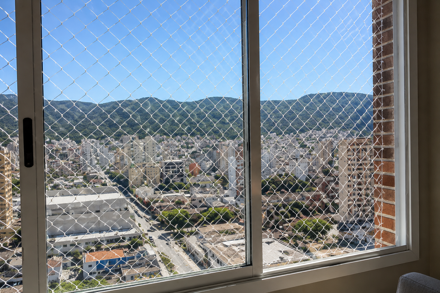Instalação de telas de proteção